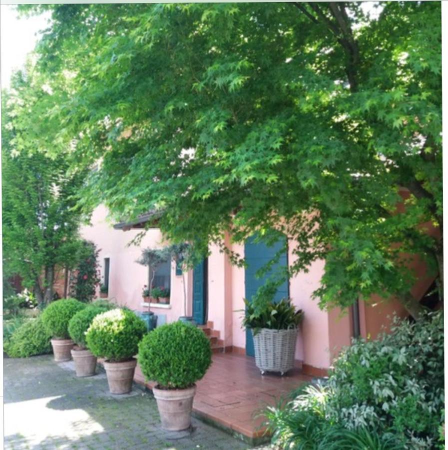 Il Cortiletto Bed & Breakfast Quartiano Exterior photo
