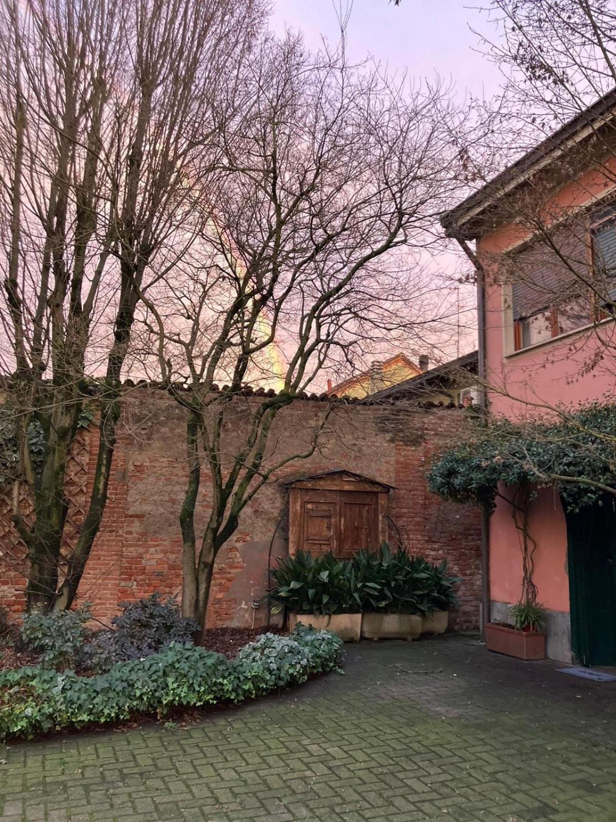Il Cortiletto Bed & Breakfast Quartiano Exterior photo