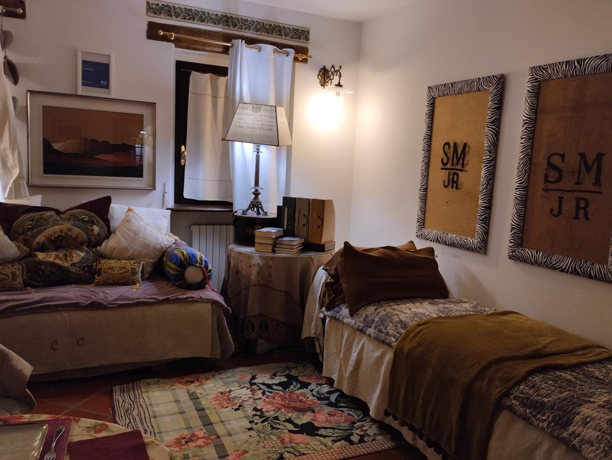 Il Cortiletto Bed & Breakfast Quartiano Exterior photo